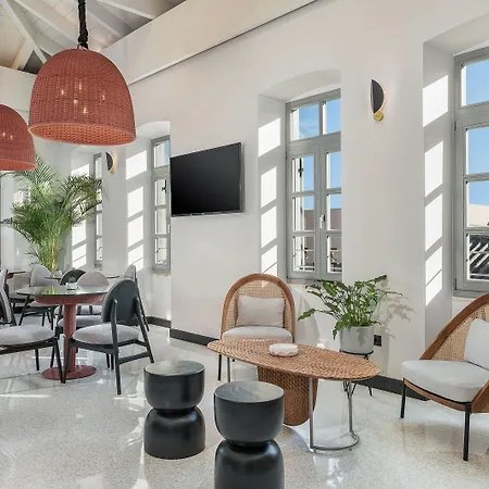 Malmo Historic Otel 3*