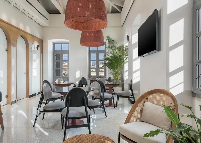 מלון Malmo Historic 3*